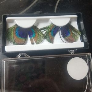 Peacock eyelashes